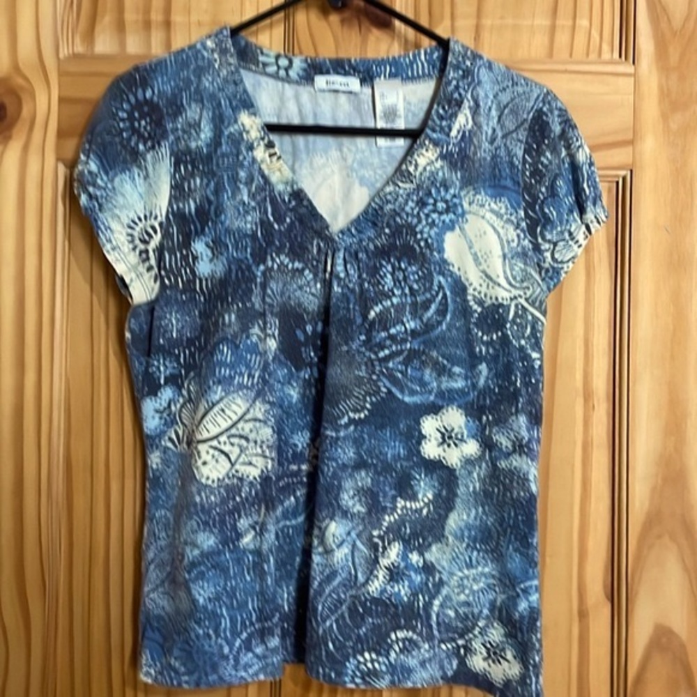liz & co. size large short sleeved tee